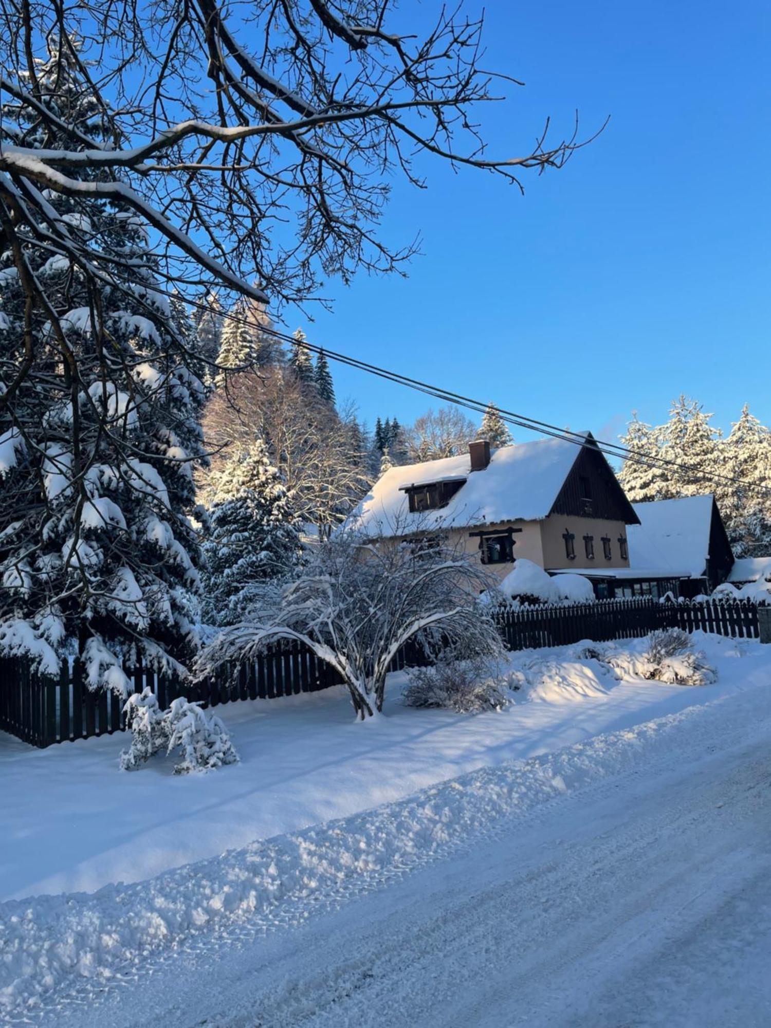 Ranczo Frodyma Acomodação com café da manhã Stronie Śląskie Exterior foto