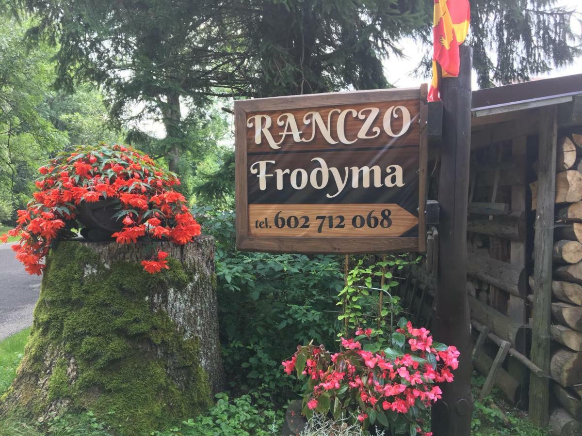 Ranczo Frodyma Acomodação com café da manhã Stronie Śląskie Exterior foto